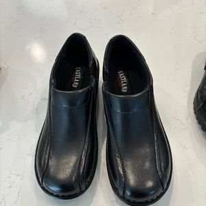 Eastland size 7 M